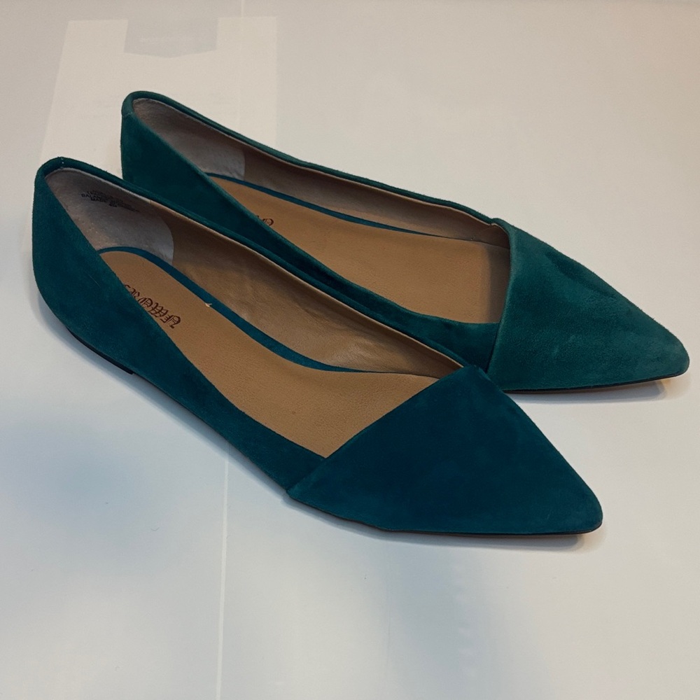 Crown Teal Pointed Toe Suede Flats
